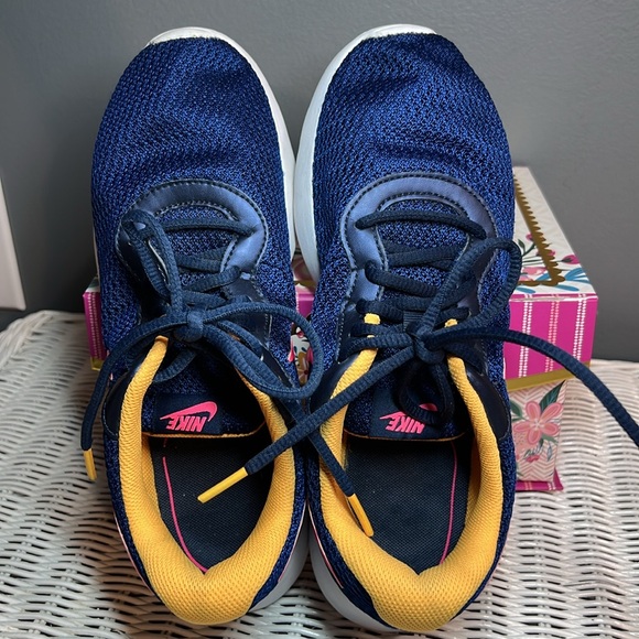 Nike Sneakers - Picture 6 of 14